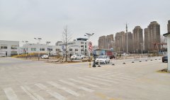 烟台驾校剖析难点：陡坡定点停车和起步
